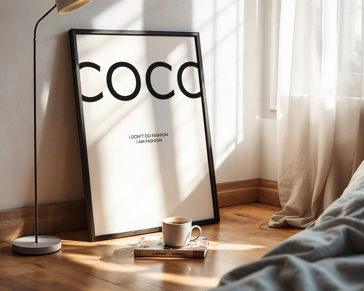 Coco Poster – Weiß – Poster im Schlafzimmer