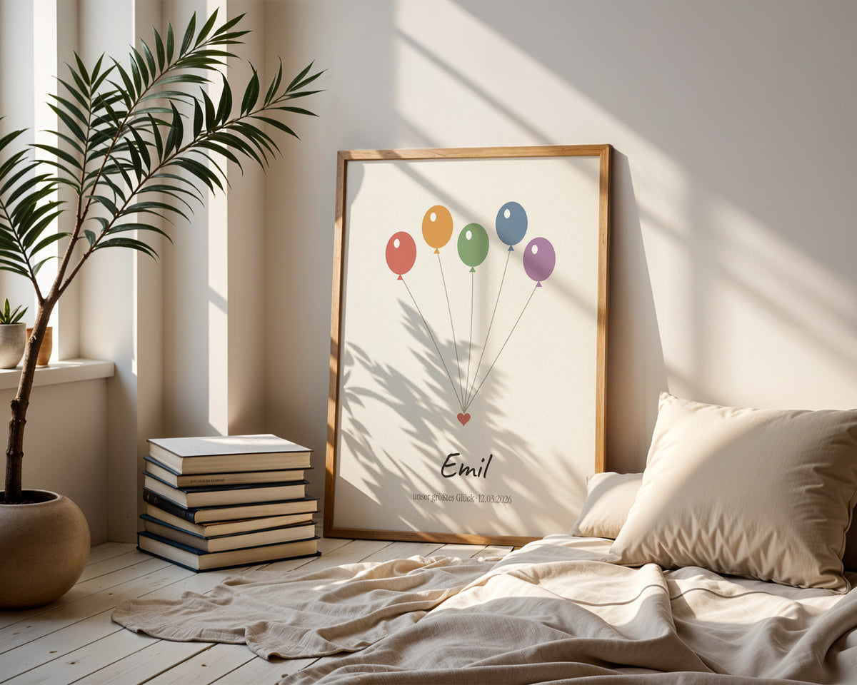Regenbogenbaby – Ballons – gerahmtes Poster an der Wand