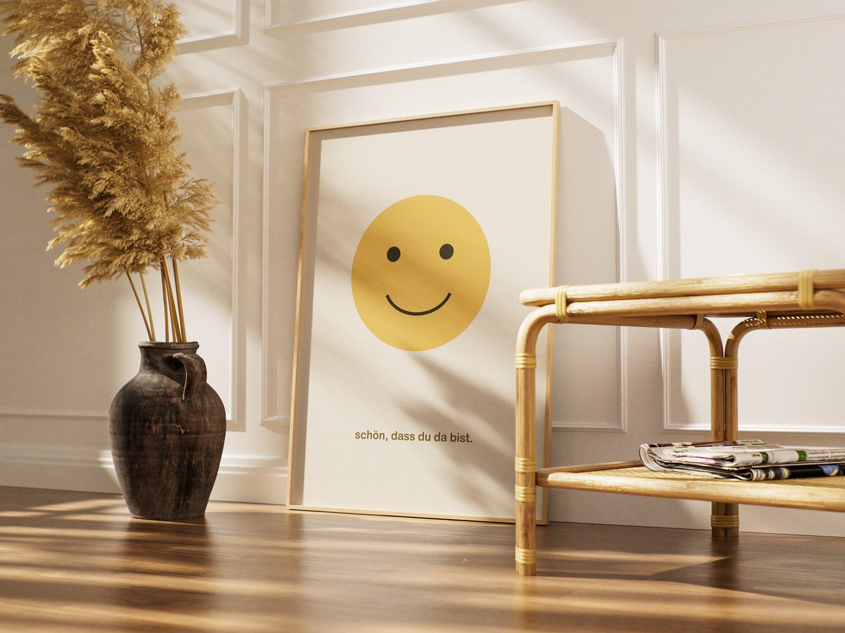 Smiley – gerahmtes Poster im Raum