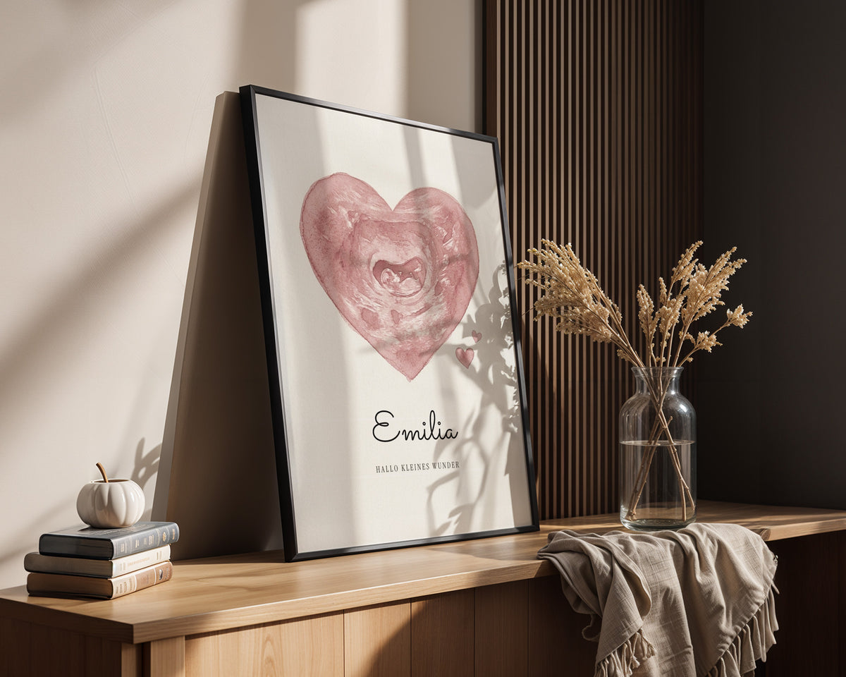 Ultraschallbild als Aquarell-Herz – gerahmtes Poster an der Wand